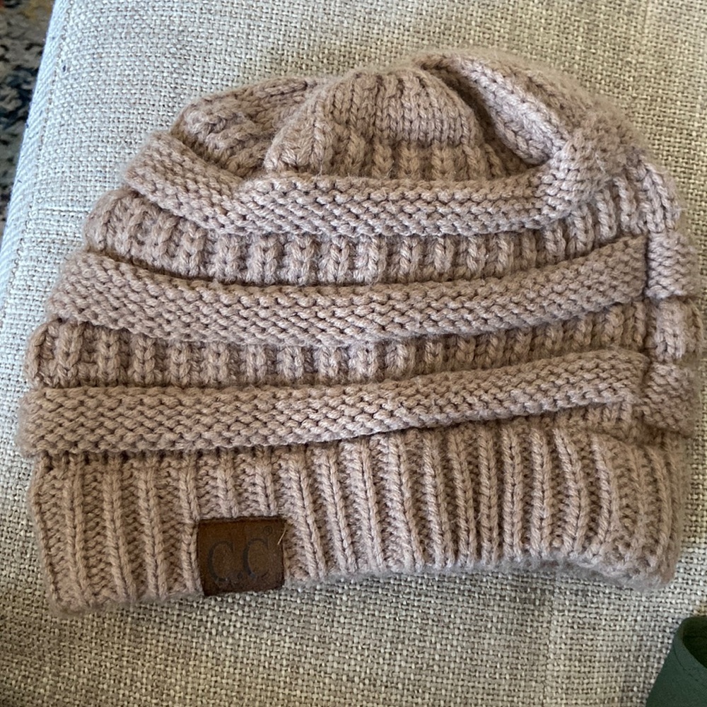 CC beanie- brown